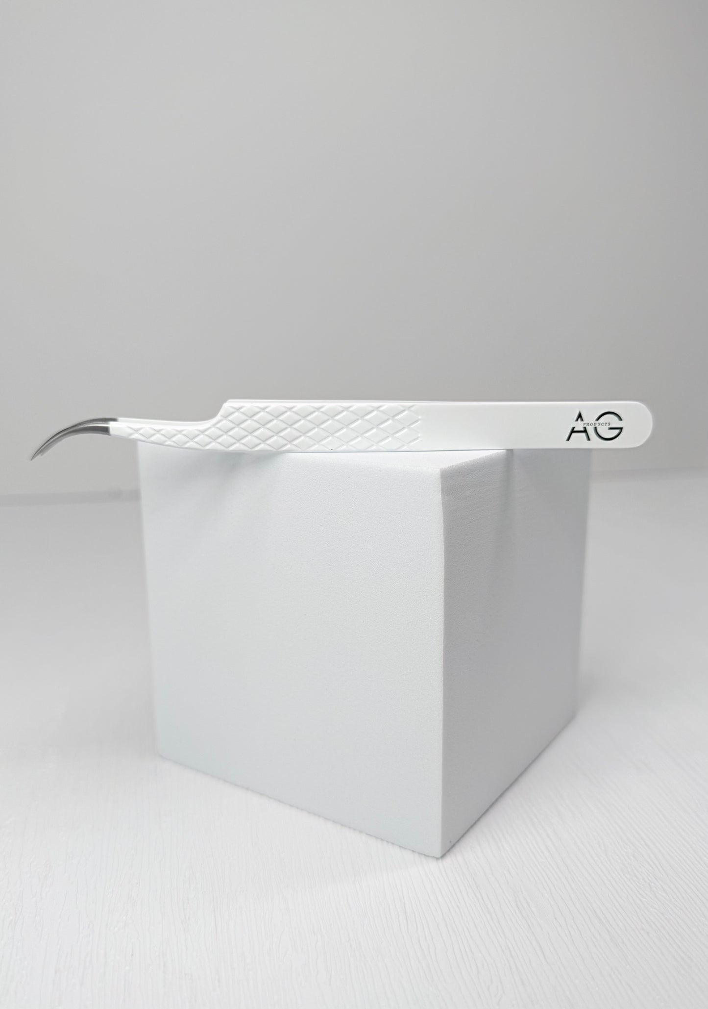 Fiber tip Curved tweezer