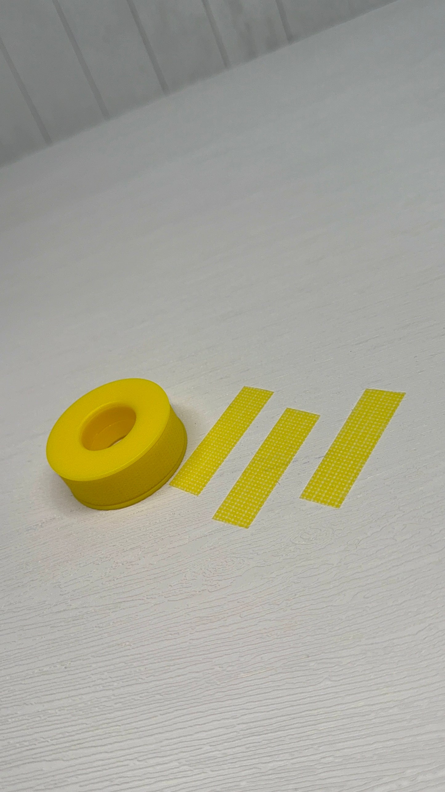 Yellow lash Tape🌼
