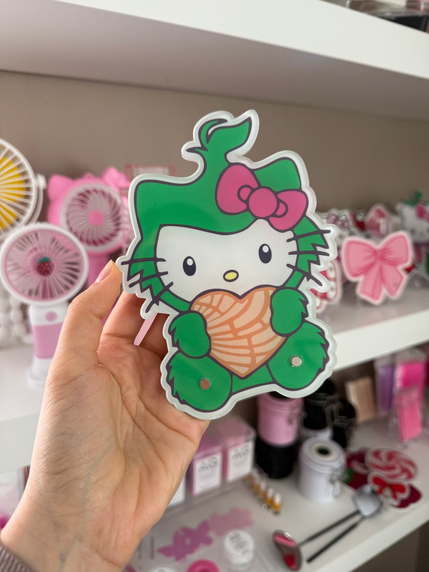Concha hello kitty