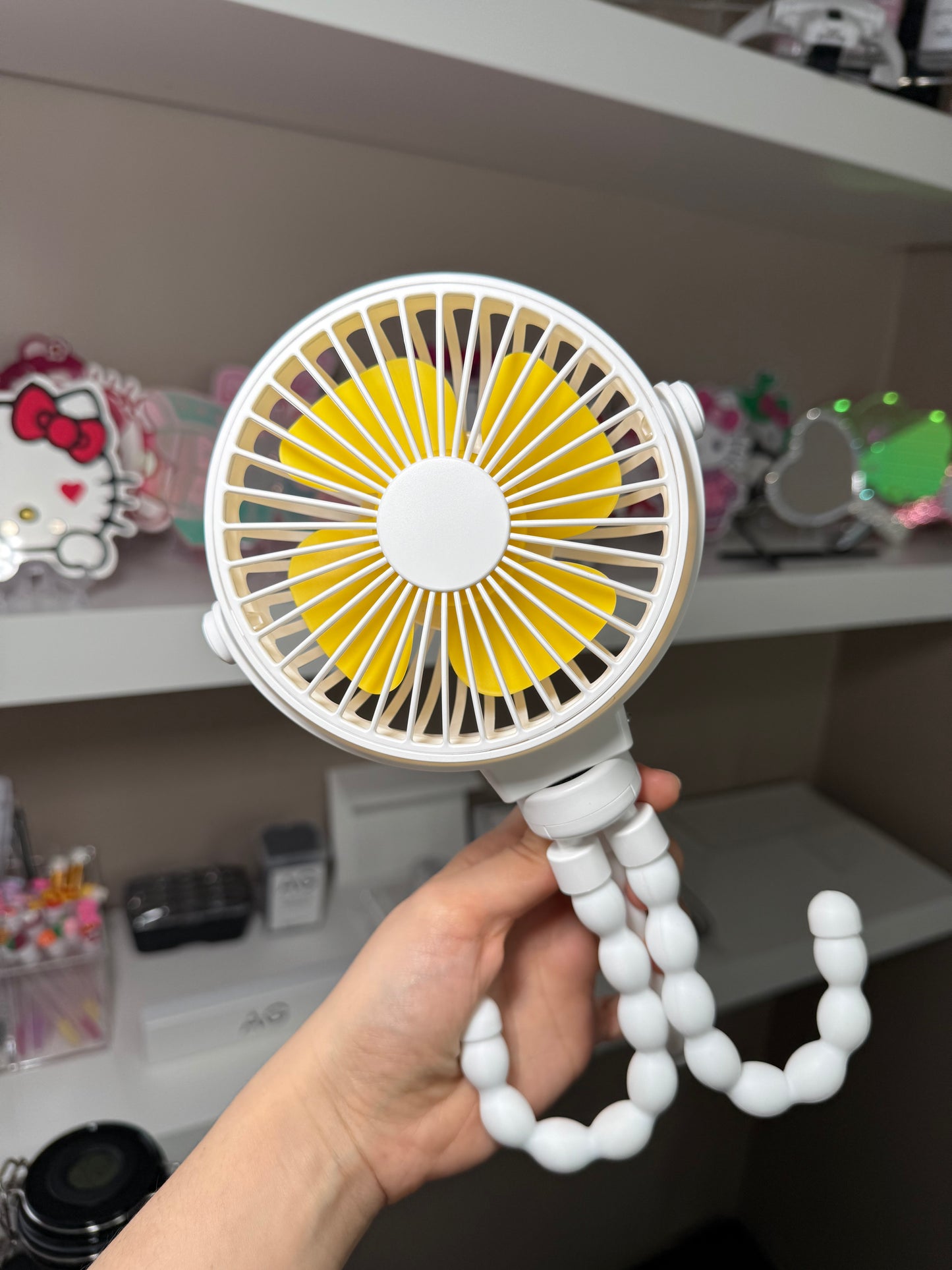 Multipurpose Attachable
Fan💛