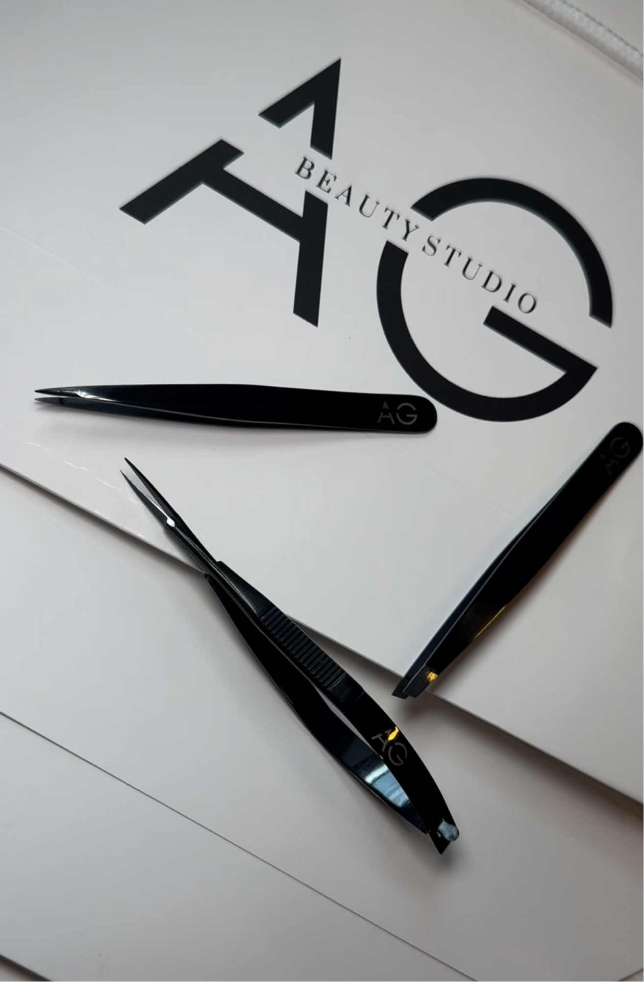 TOOLS COLLECTION
TRIO FOR EYEBROWS