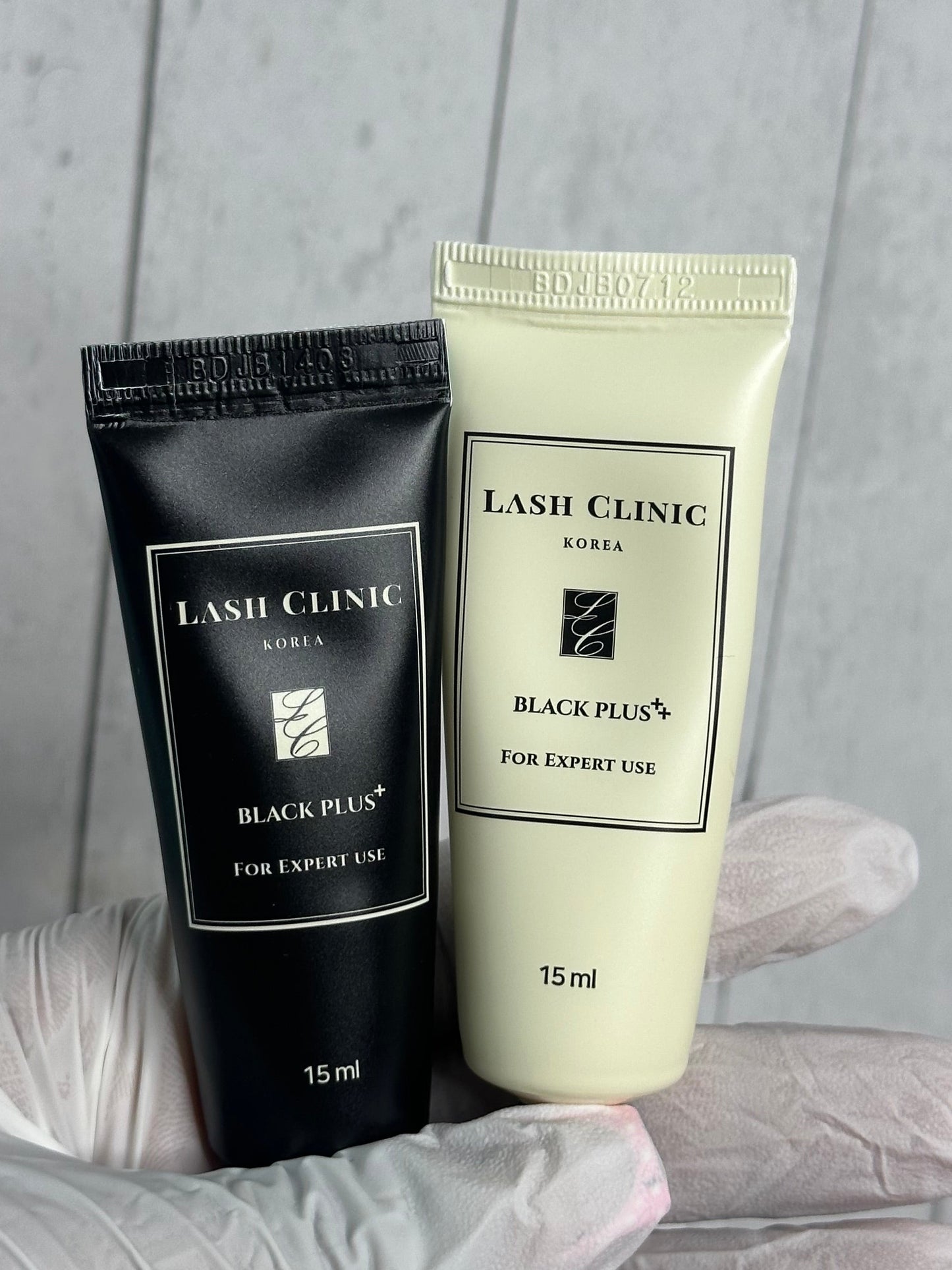 Black tint lash clinic